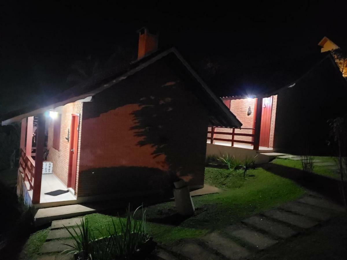 Chales Encantus Villa Monte Verde  Buitenkant foto